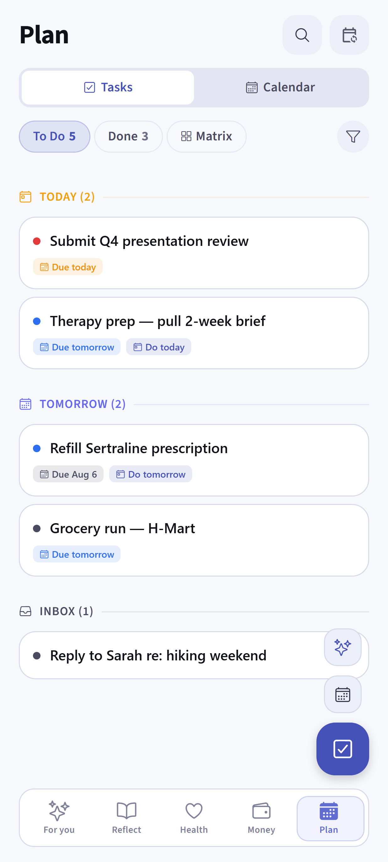 Dayhelm planning screen with priority tasks and calendar schedule