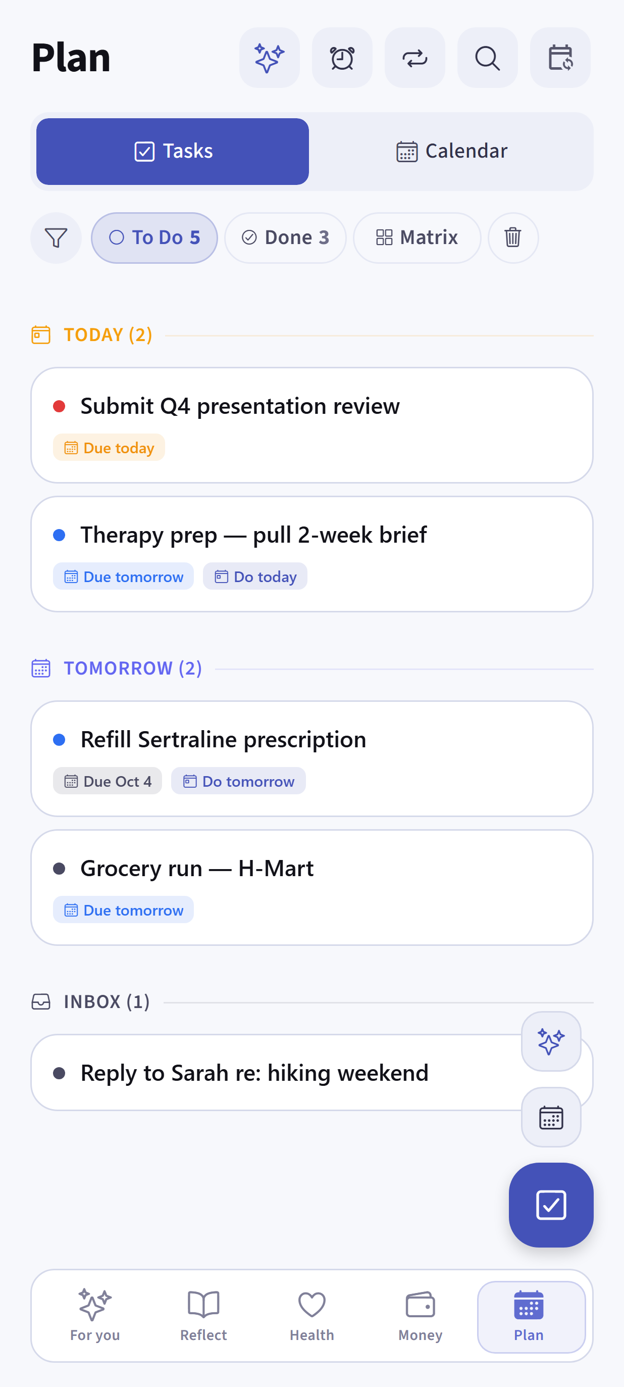 Dayhelm planning screen with priority tasks and calendar schedule